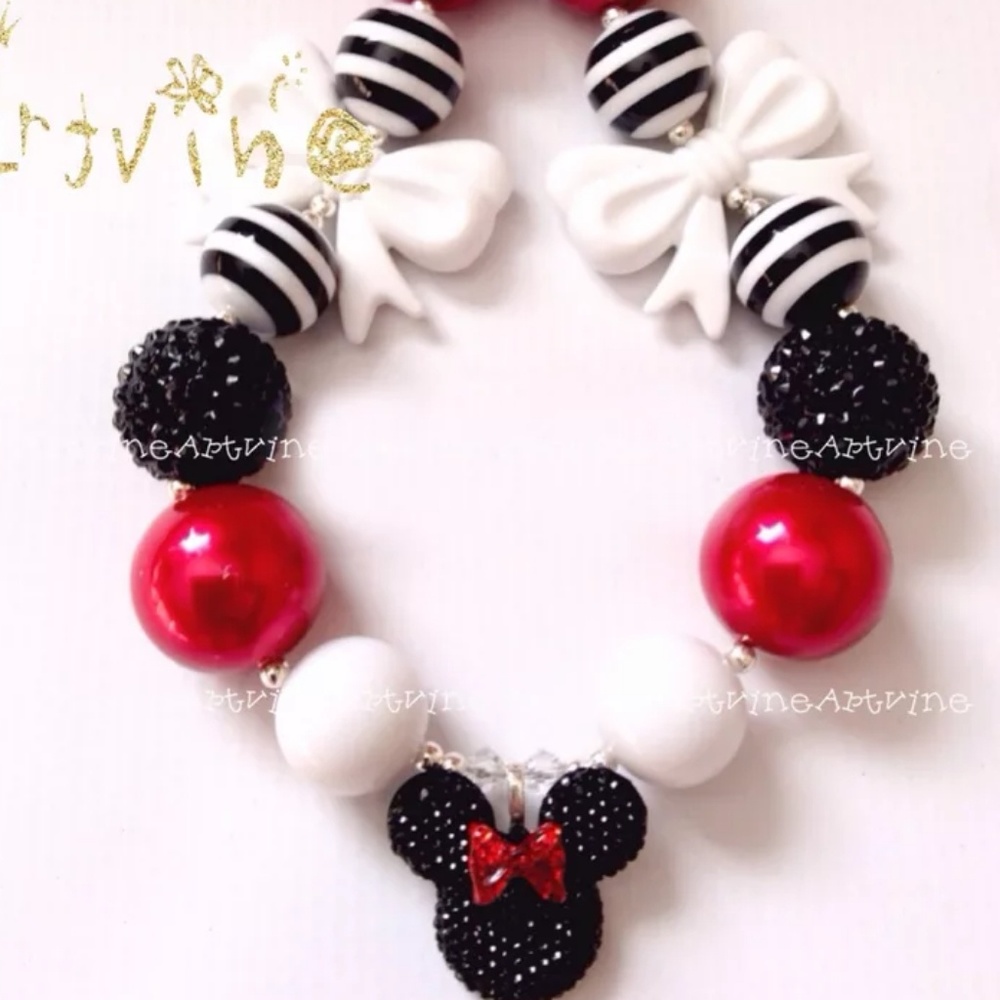 Chunky Childs Acyrlic Bead/Crystal Minnie